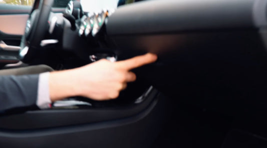 Geheimes Versteck in deinem Mercedes